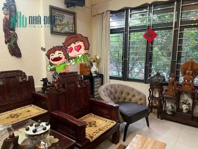 BÁN NHÀ PHÂN LÔ TRUNG TÂM CẦU GIẤY, GẦN CÔNG VIÊN NGHĨA ĐÔ. 82M2 MẶT TIỀN 6M.