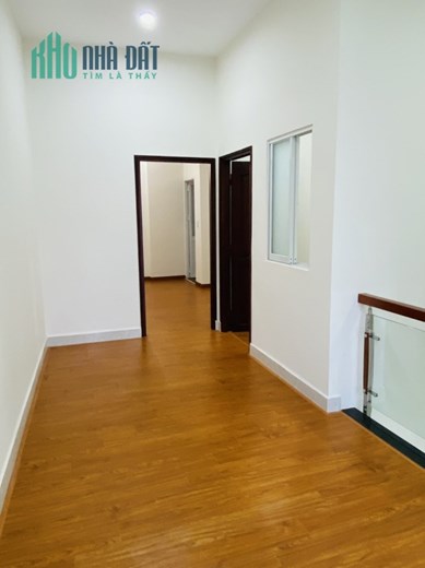 Nhà 1Trệt Lầu, hẻm 1 sẹt đường Võ Văn Ngân, P. Linh Chiểu, dt 109m2 giá 6,6 tỷ