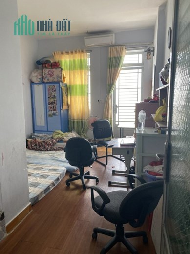 Bán Nhà Dương Quảng Hàm Gò Vấp 3 Tầng Hẻm Xe Tải Ngay Emart 6 Tỷ 7