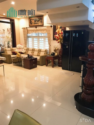 Nhà HXH Đồng Đen, 90m2( 5m x 18m), 3 Tầng, 4PN 4 WC, Chỉ nhỉnh 8 T.ỷ.