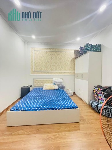 BÁN GẤP NHÀ PHỐ TRẦN BÌNH 55M x 5T, 2 THOÁNG, Ô TÔ, KINH DOANH ĐỈNH GIÁ 7.6 TỶ
-	Thuộc đất vàng