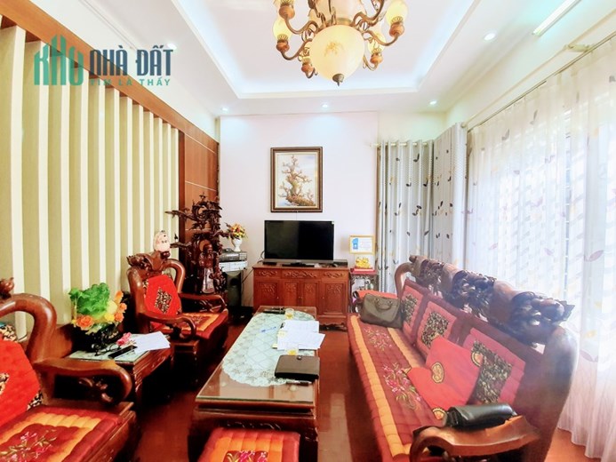 Bán nhà phố Đào Tấn, giá Rẻ Cực Sốc 48 m 3 tầng 11,5 tỷ