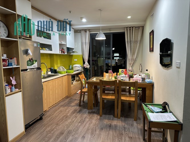 Chính chủ bán căn 2 ngủ ngay ngã tư Mai Động, Hà Nội.