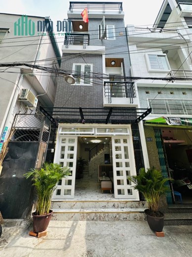Nhà 4 lầu 5,8 tỷ TL Quận 11 Nhà 1/ cách MT đường Thái Phiên (20m)