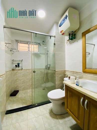 Bán nhà gần ngõ 159 Pháo Đài Láng Đống Đa- ô tô đỗ cách 10m- 50m -5 tầng- 6.7 tỷ- an sinh tốt.