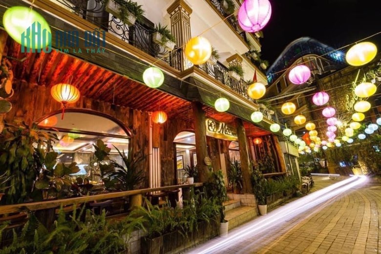 BÁN KHÁCH SẠN, NHÀ HÀNG , ĐẠT CHUẨN 3 SAO- TẠI THUNG LŨNG MƯỜNG HOA, PHỐ ĐÈN LỒNG