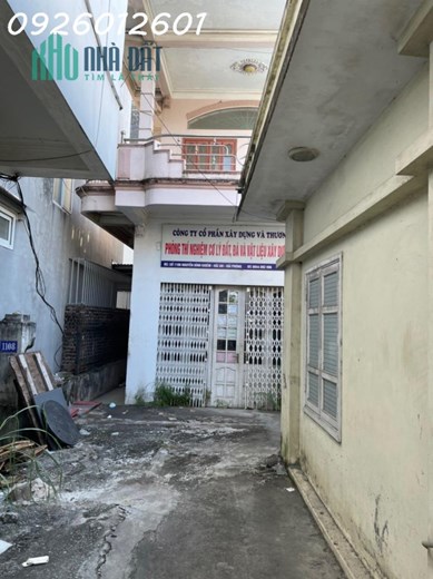 Chính chủ cho thuê 800 m2 đất mặt đường Nguyễn Bỉnh Khiêm Hải An Hải Phòng.