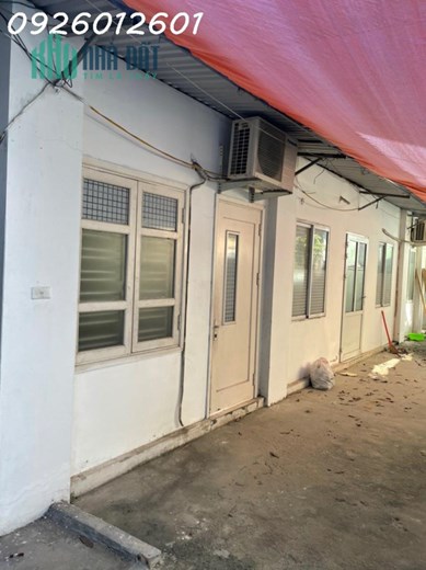 Chính chủ cho thuê 800 m2 đất mặt đường Nguyễn Bỉnh Khiêm Hải An Hải Phòng.