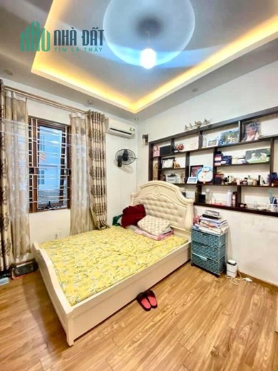 Bán nhà ngõ 86 Ngọc Thuỵ 100m x 4T, LÔ GÓC, oto, giá 8 tỷ 5. LH: 0936123469