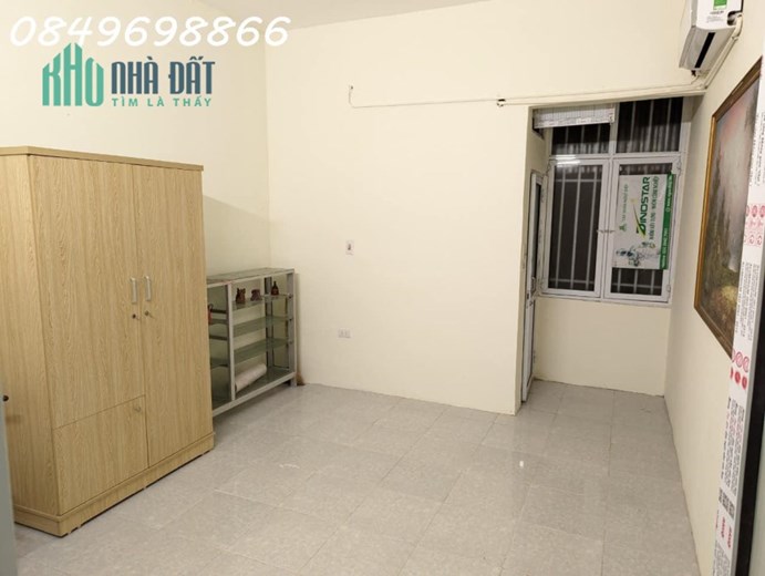 Bán nhà tầng 3 khu chung cư 3 tầng, ngõ 124 phố Vĩnh Tuy, Phường Vĩnh Tuy, Quận Hai bà Trưng, Hà