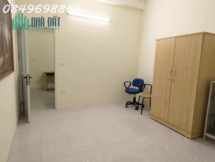 Bán nhà tầng 3 khu chung cư 3 tầng, ngõ 124 phố Vĩnh Tuy, Phường Vĩnh Tuy, Quận Hai bà Trưng, Hà
