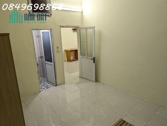 Bán nhà tầng 3 khu chung cư 3 tầng, ngõ 124 phố Vĩnh Tuy, Phường Vĩnh Tuy, Quận Hai bà Trưng, Hà