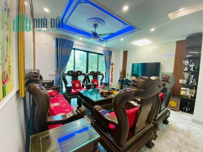 Siêu phẩm nhà đấu giá sân bóng Mậu Lương, Hà Đông, 60m2x5T, mt5, thang máy, 8 tỷ nhỉnh
