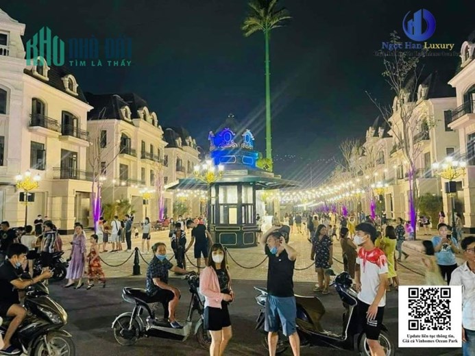 Cho thuê Shophouse Kinh đô Ánh sáng. DT 150m2, 4T đẹp, tiện KD. Giá 15 triệu/ tháng