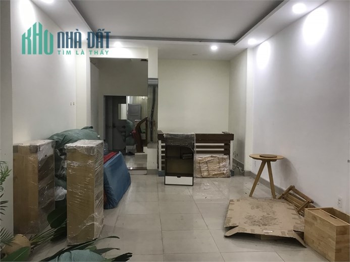 Cho thuê mặt bằng salon, thẩm mỹ, thời trang đường Lê Hồng Phong, TPVT