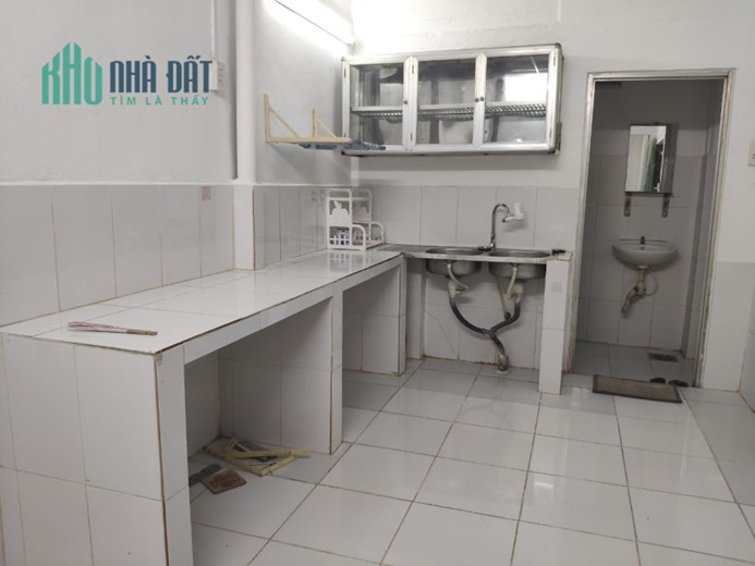 Cho thuê nhà 1 trệt, 1 lầu ở được 3-4 người tại Hoàng Hoa Thám, Gò Vấp, TP HCM