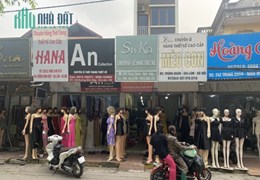 SANG NHƯỢNG QUẦY CHUYÊN HÀNG THIẾT KẾ