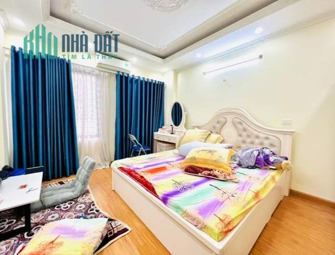 HẠ SỐC nhà tự xây Trần Quốc Hoàn Cầu Giấy dtsd 60m x 5T x 10.5 tỷ ô tô - ở - văn phòng