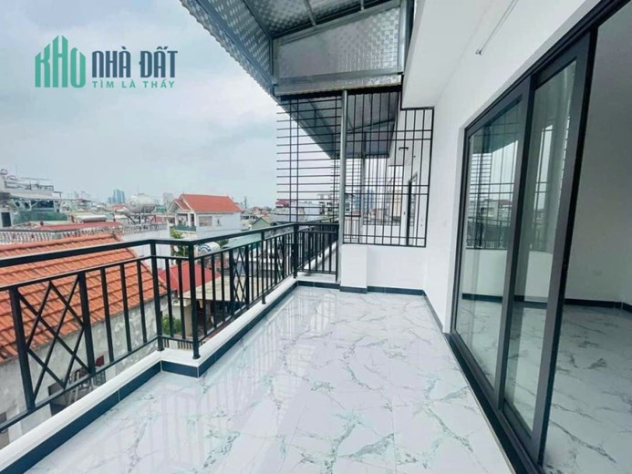 6 tỷ 300 triệu có BỚT - NHÀ VÕNG THỊ - TÂY HỒ 35m2, 6TẦNG THANG MÁY, 30M RA HỒ TÂY