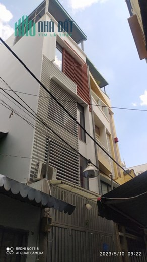 Cần Bán Nhà HXH sát Mặt tiền Lạc Long Quân 40m2 giá chỉ 5tỷ2. 4 tầng