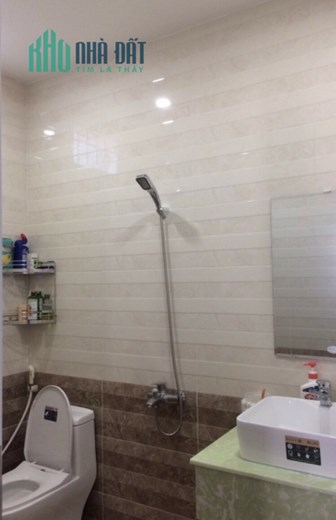 Bán Nhà Mặt Tiền Tân Bình, Ngã Tư Bảy Hiền, KD đỉnh, Công Nhận Đủ 47m2 giá chỉ 5 tỷ2
