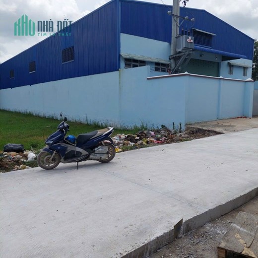 BÁN GẤP 1200 m2 đất ĐỨC HÒA ĐÔNG thích hợp xây kho xường,đường oto, xe tải vào thoải mái
