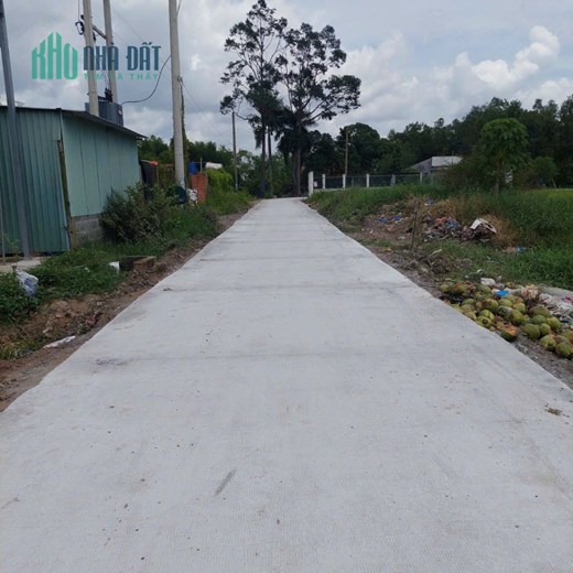 BÁN GẤP 1200 m2 đất ĐỨC HÒA ĐÔNG thích hợp xây kho xường,đường oto, xe tải vào thoải mái