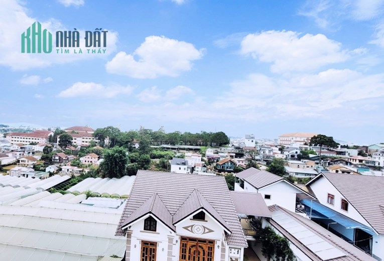 Biệt thự 418m2 tại Phường 8, Đà Lạt - 22 tỷ - Có 9 phòng ngủ, view thung lũng