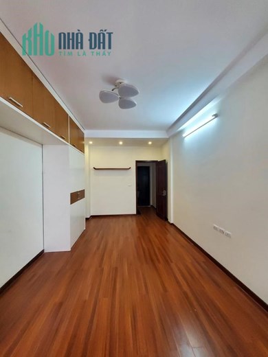 Trung tâm Đống Đa, đẹp nhất phân khúc nhỉnh 8 tỷ ngõ ô tô vào nhà, 4 tầng đủ đồ ở luôn