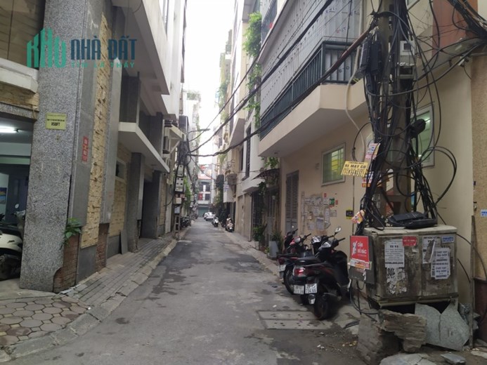 Trung tâm Đống Đa, đẹp nhất phân khúc nhỉnh 8 tỷ ngõ ô tô vào nhà, 4 tầng đủ đồ ở luôn