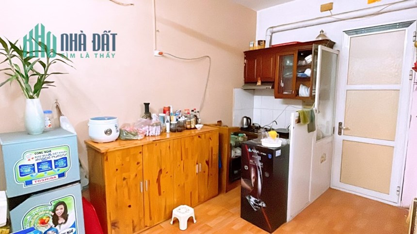 💥 Tập thể B7 Thành công 75m2 3PN + 2WC, Đẹp như chung Cư, Chỉ 2.35 Tỷ 💥