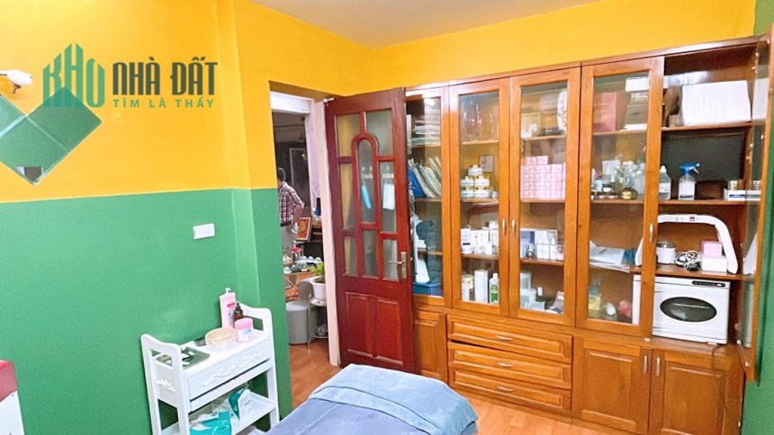 💥 Tập thể B7 Thành công 75m2 3PN + 2WC, Đẹp như chung Cư, Chỉ 2.35 Tỷ 💥
