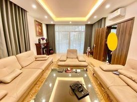 BÁN NHÀ NGUYỄN ĐÌNH CHIỂU, Ô TÔ, 28M2 5 TẦNG, GIÁ 3.2 TỶ