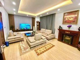 BÁN NHÀ NGUYỄN ĐÌNH CHIỂU, Ô TÔ, 28M2 5 TẦNG, GIÁ 3.2 TỶ