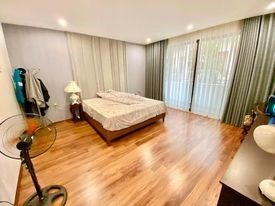 BÁN NHÀ NGUYỄN ĐÌNH CHIỂU, Ô TÔ, 28M2 5 TẦNG, GIÁ 3.2 TỶ
