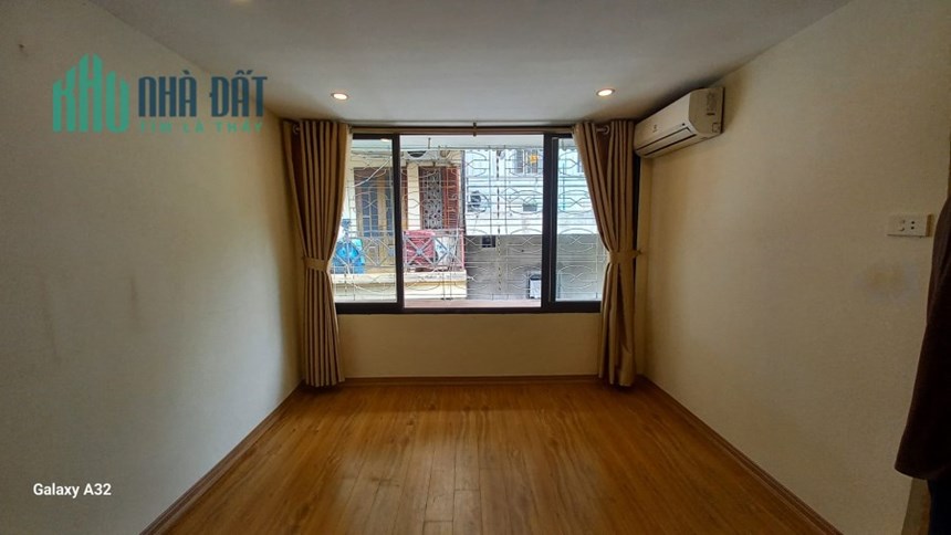 💥 Siêu rẻ Chỉ 1.97 Tỷ - Tập thể C8 Thành Công, Ba Đình, 55m2 3PN, SĐCC 💥