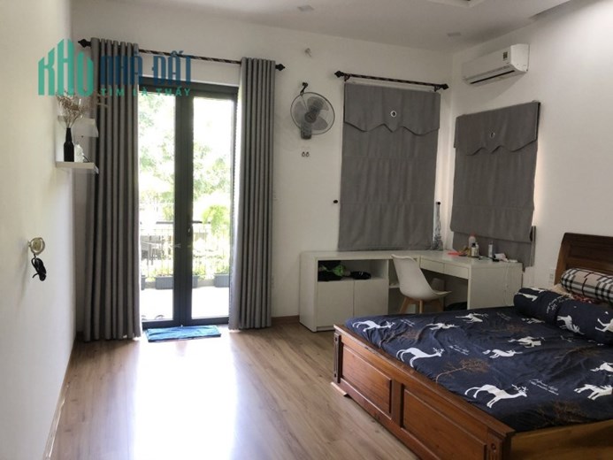 Nhà Mặt Tiền Nguyễn Lữ, Nam Việt Á, 180m2, ngang 10, 3 tầng