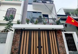 BÁN NHÀ 3 TẦNG 61m2 MỚI XÂY GẦN HỒ GOONG HỘ KHẨU TRƯỜNG THI