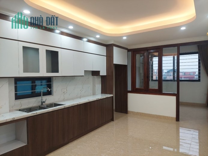Bán nhà Phúc Đồng, Ô tô, TM, Full nội thất, 40m2, 7T, nhĩnh 5 tỷ.