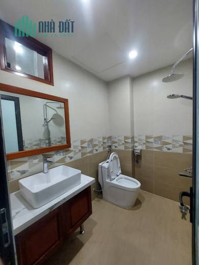 Bán nhà Phúc Đồng, Ô tô, TM, Full nội thất, 40m2, 7T, nhĩnh 5 tỷ.