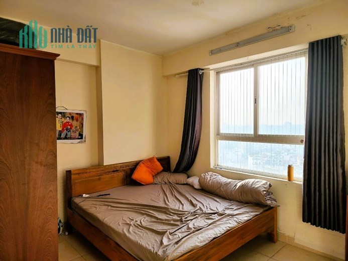 Bán căn hộ 81m2 2PN tầng cao hướng Đông Nam chung cư Linh Tây Tower