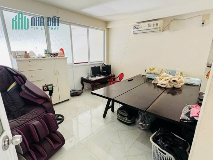 Nhà Kênh Tân Hóa Ngay chợ Huỳnh Vân Chính 82m2 ,3 tầng 6 PN Nhỉnh 5 tỷ