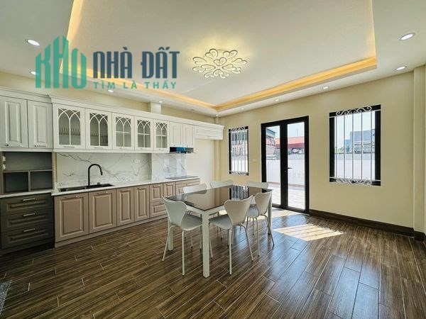 Siêu Hiếm kHÁCH SẠN chỉ 19 tỷ có Hầm 8 tầng thang máy..mới tinh đẳng CẤp