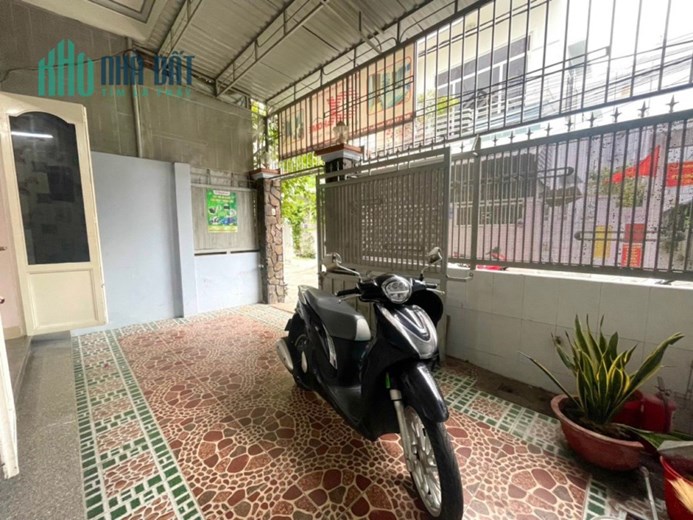Bán lỗ nhà 3T phố N.T.Minh Khai, Nha Trang 4,2 tỷ