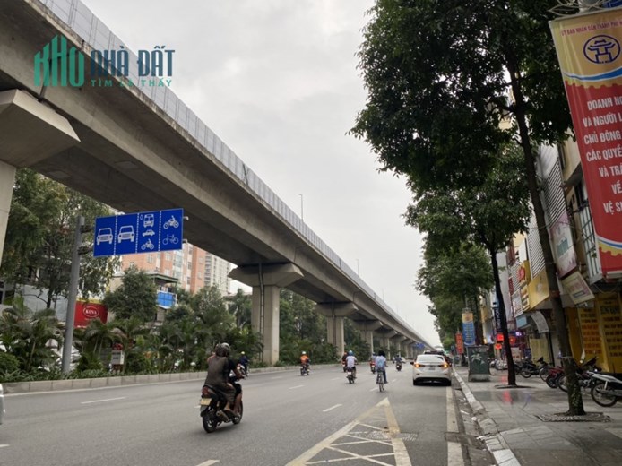 Mặt phố Quang Trung - Hà Đông, BÁN nhà 2 tầng TẶNG 52m đất chỉ hơn 7ty