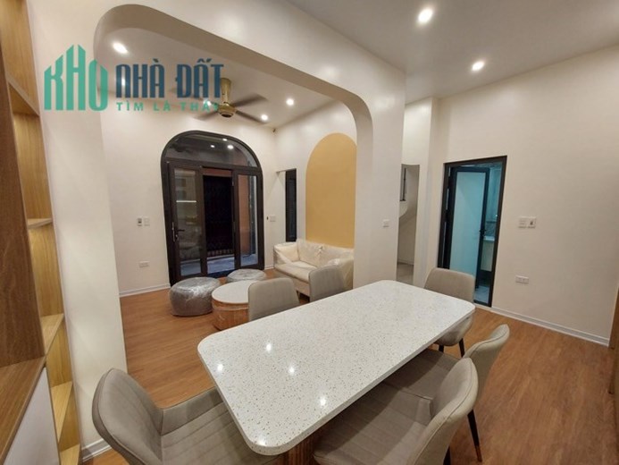 Bán Nhà Thái Thịnh – Ngõ 3 Gác– 2 Mặt Thoáng - 39m2 4,2Tỷ