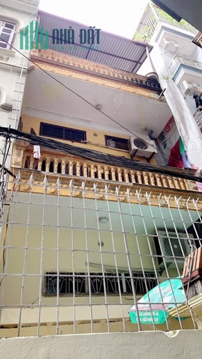 Bán nhà 62m2, lô góc mặt tiền 4m tại phố Nguyễn Văn Huyên