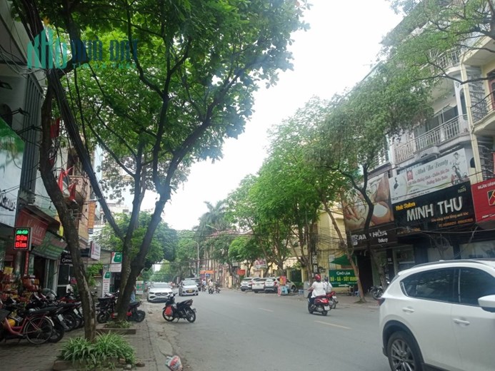Bán gấp nhà phân lô phố Tô Hiệu, Hà Đông, 52m2 4 tầng cạnh sân chơi giá 5 tỷ
