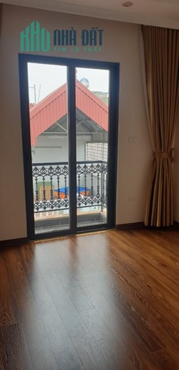 Giả cực Sốc! Chỉ 78tr/m2 có nhà 5T mới kính koong Sài Đồng, 52/55m2, MT 4.2m, giá 4.25 tỷ