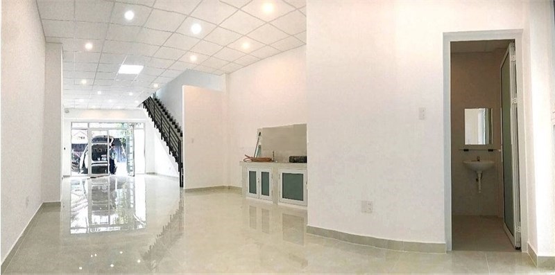 Nguyên căn mặt tiền Đường D1, KDC Phú Mỹ 2, P.Phú Mỹ